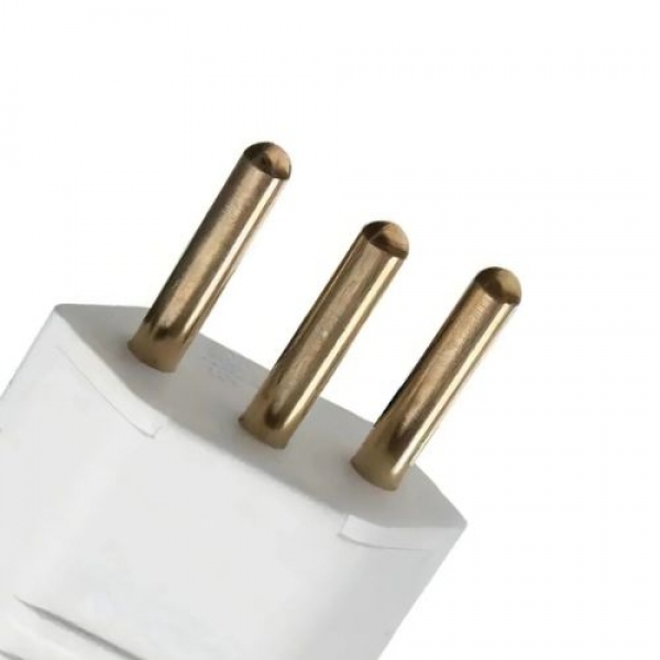 Plug Macho 2P + T 10A 250V - Cód 5817 - MARGIRIUS