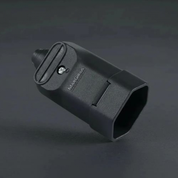 Plug Femea 2P+T 20A - Cód 13515 - MARGIRIUS