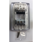 1 Interruptor Simples 10A 250V + Tomada 2P +T 20A 250v - PRETO FOSCO